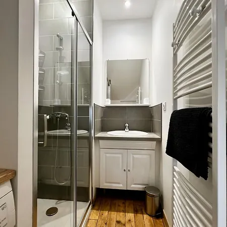 Le Nid Marignais - Duplex Au Coeur Du Centre-ville